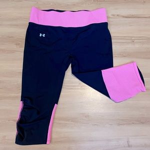 Under Armour Black Active Leggings with pink mesh | Size: L - NWOT